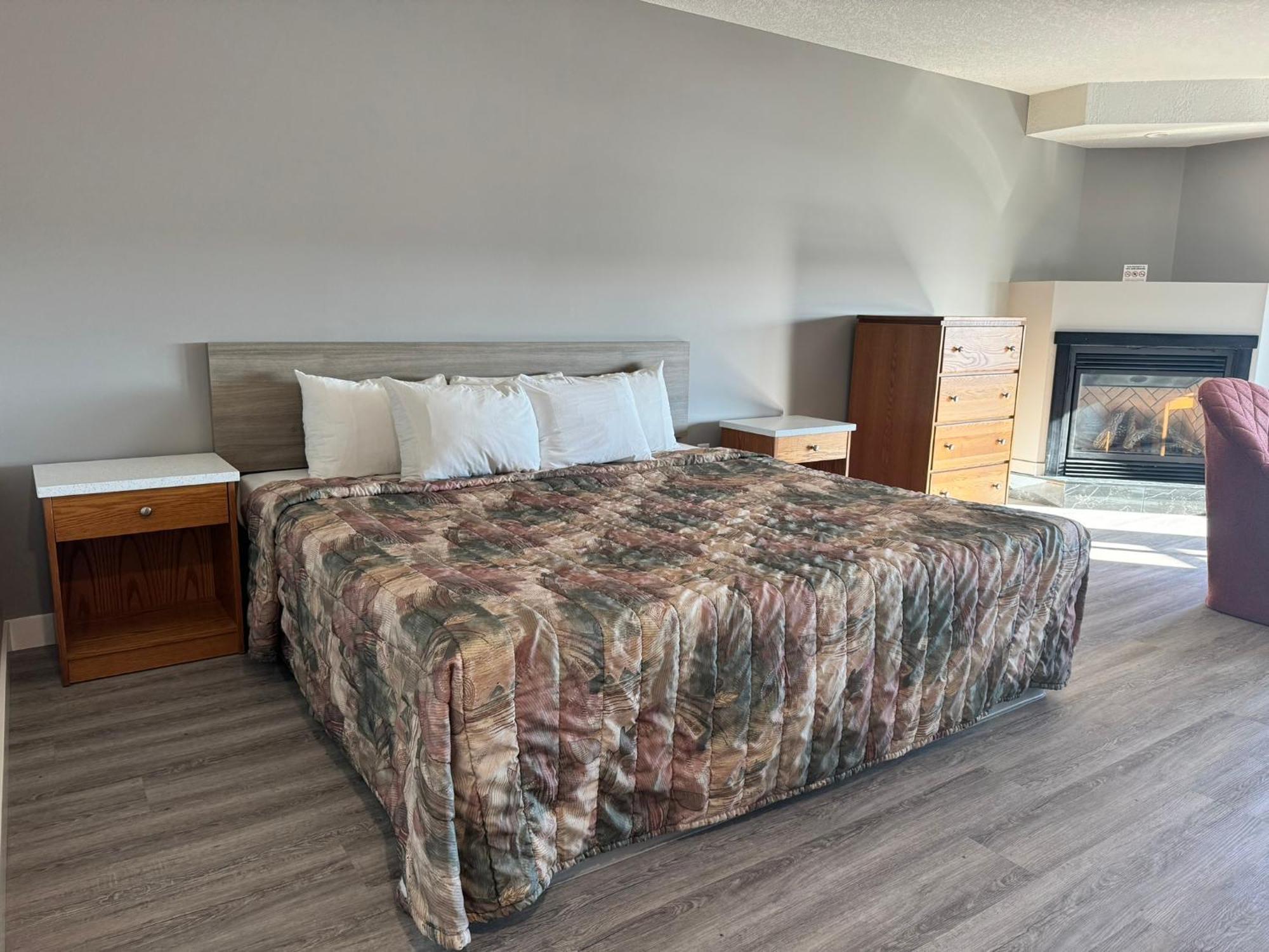 Western Budget Inns&Suites Leduc Exterior foto